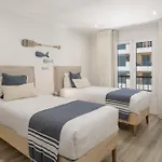 Promenade Ii By An Island Apartamento